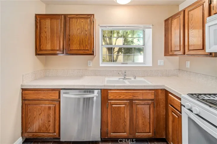 43649 Park Avenue, Lancaster, California 93534