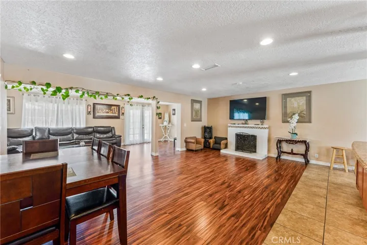 15940 Minnetonka Street, Victorville, California 92395