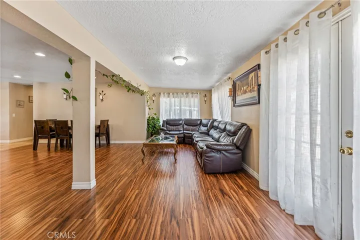 15940 Minnetonka Street, Victorville, California 92395