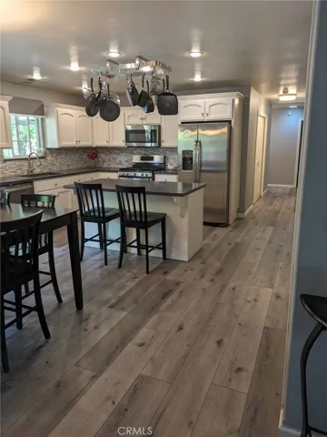 2806 Apple Valley Court, Atwater, California 95301