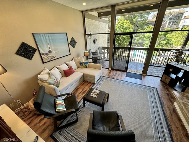 6215 Marina Pacifica Drive N, Long Beach, California 90803