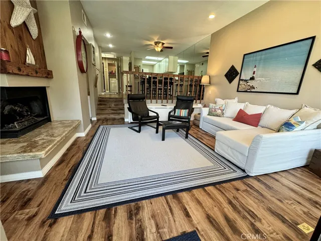 6215 Marina Pacifica Drive N, Long Beach, California 90803