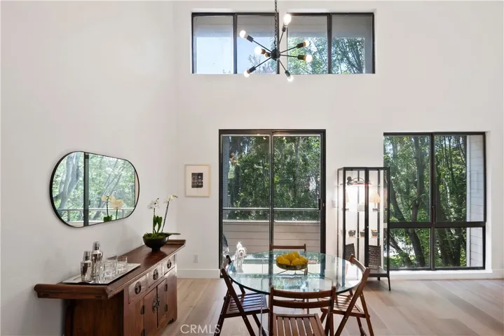 13331 Moorpark Street 315, Sherman Oaks, California 91423