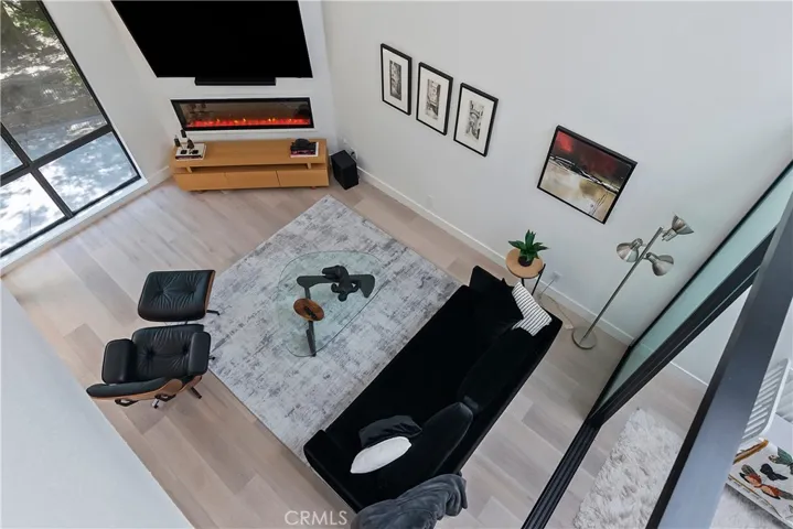 13331 Moorpark Street 315, Sherman Oaks, California 91423