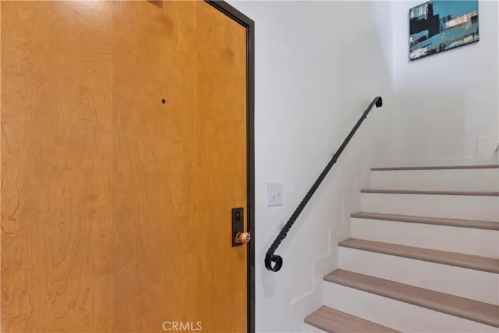 13331 Moorpark Street 315, Sherman Oaks, California 91423