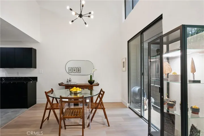 13331 Moorpark Street 315, Sherman Oaks, California 91423