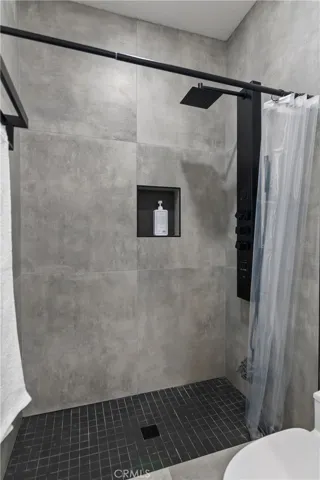 13331 Moorpark Street 315, Sherman Oaks, California 91423