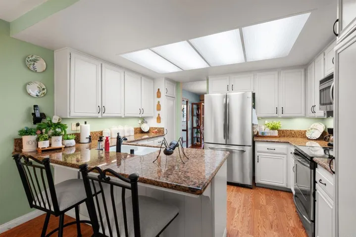 5685 Lake Murray Boulevard B, La Mesa, California 91942