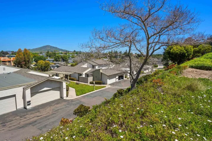 5685 Lake Murray Boulevard B, La Mesa, California 91942