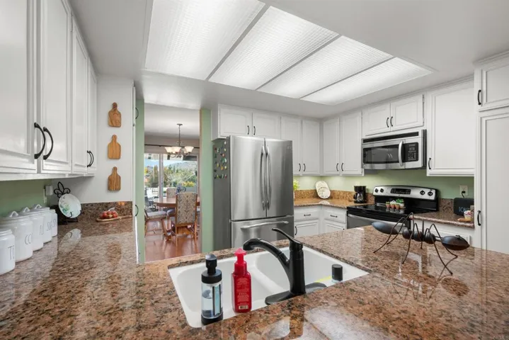5685 Lake Murray Boulevard B, La Mesa, California 91942