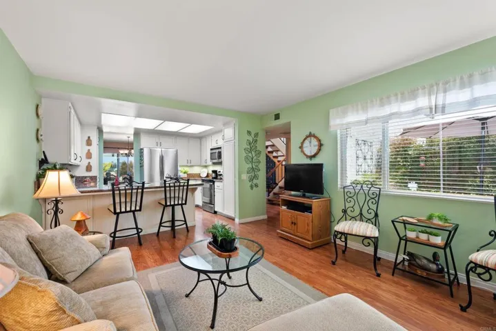 5685 Lake Murray Boulevard B, La Mesa, California 91942