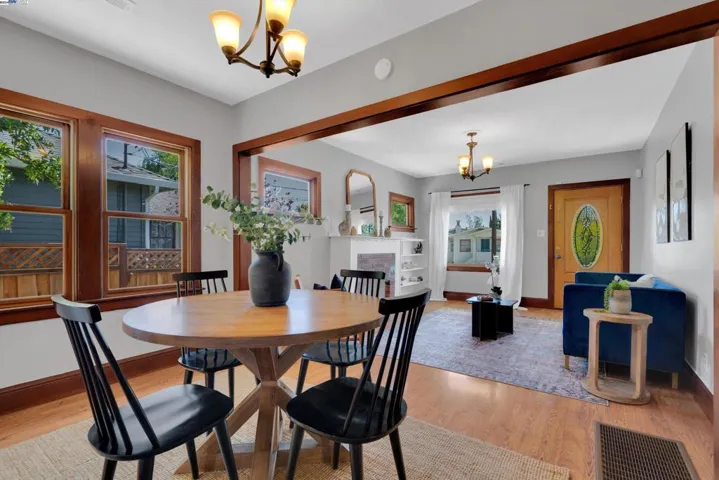 2440 Wilbur, Oakland, California 94602-3027
