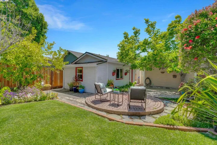 2440 Wilbur, Oakland, California 94602-3027