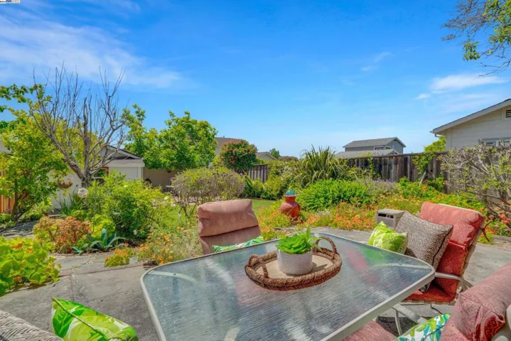 2440 Wilbur, Oakland, California 94602-3027
