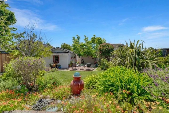 2440 Wilbur, Oakland, California 94602-3027