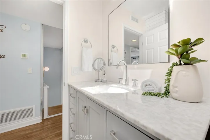 1618 Iowa Street C, Costa Mesa, California 92626