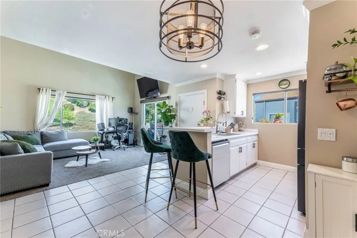 21226 Trumpet Drive 201, Newhall, California 91321