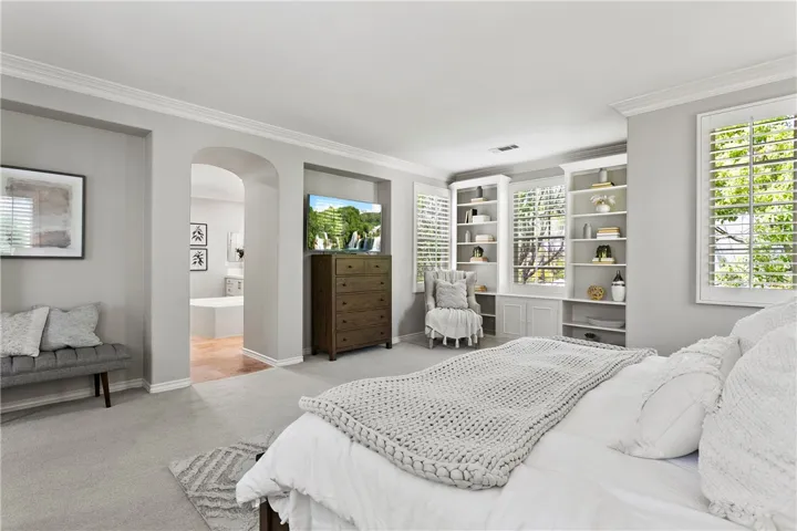 15 Winfield Drive, Ladera Ranch, California 92694