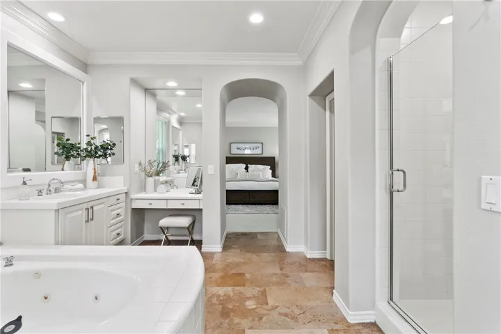 15 Winfield Drive, Ladera Ranch, California 92694
