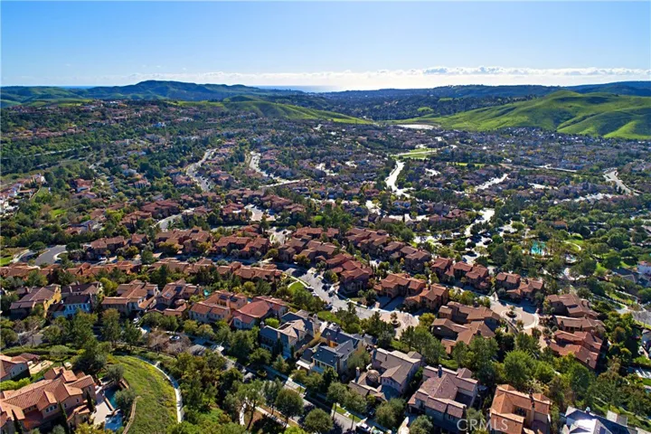 15 Winfield Drive, Ladera Ranch, California 92694