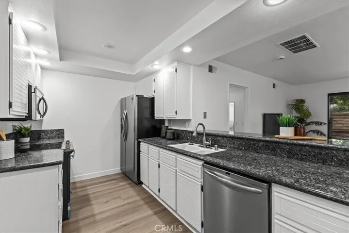 21324 Balsam Lane, Lake Forest, California 92630