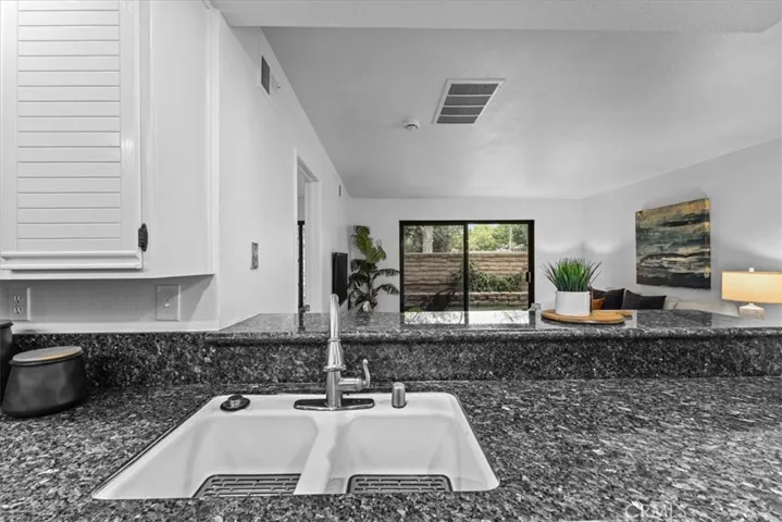 21324 Balsam Lane, Lake Forest, California 92630