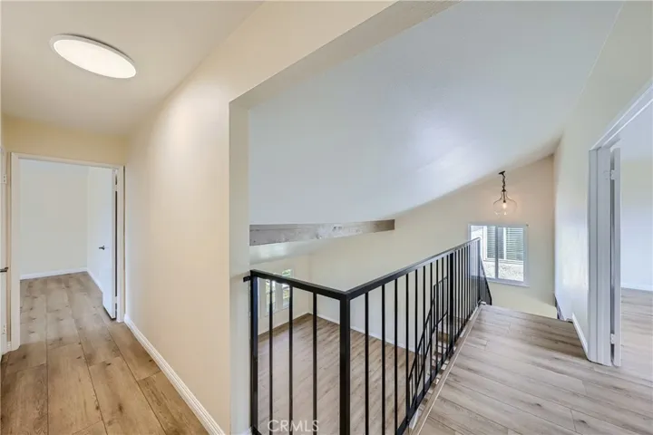 View from both upstairs 
bedroom doorways