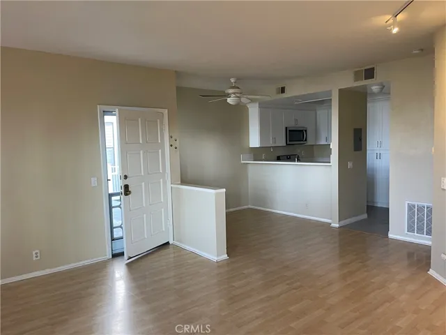 16960 Algonquin Street I-204, Huntington Beach, California 92649