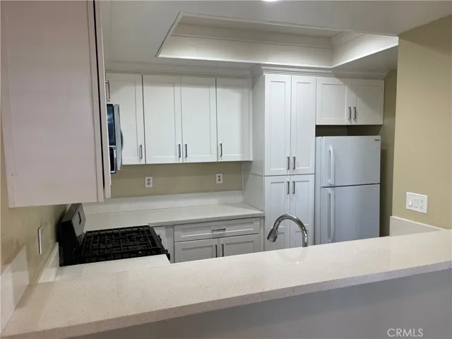 16960 Algonquin Street I-204, Huntington Beach, California 92649