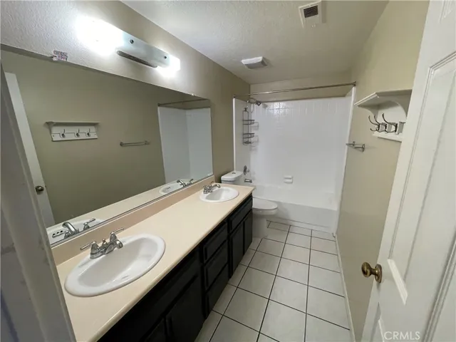 16960 Algonquin Street I-204, Huntington Beach, California 92649