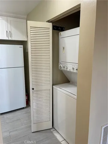 16960 Algonquin Street I-204, Huntington Beach, California 92649
