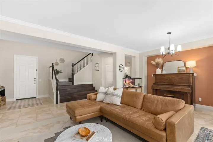 Living/Dining Area