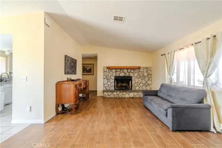 40946 166th Street E, Lancaster, California 93535