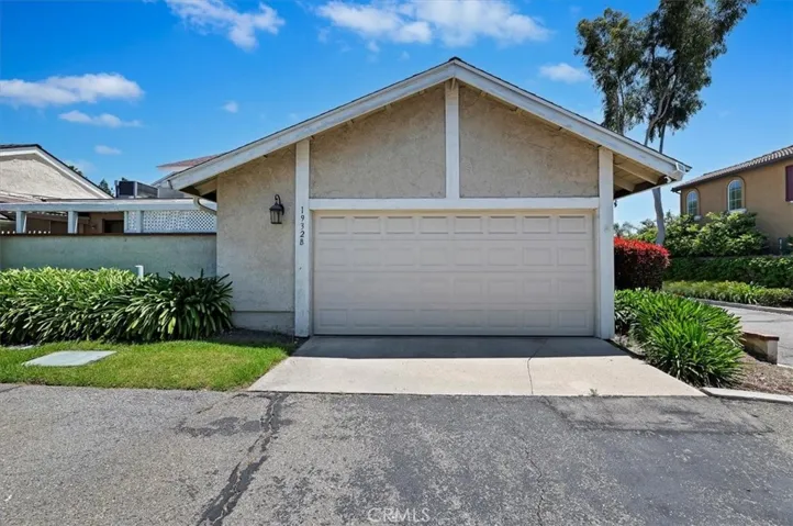 1932 E Yale Street B, Ontario, California 91764