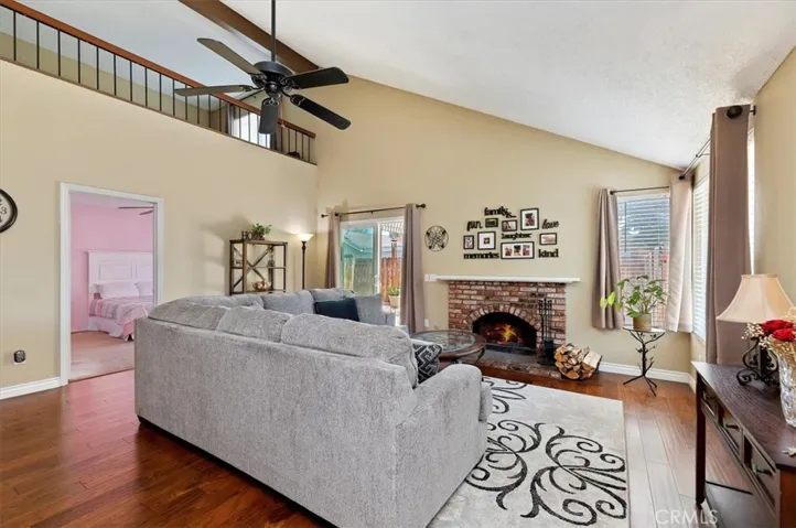 1932 E Yale Street B, Ontario, California 91764