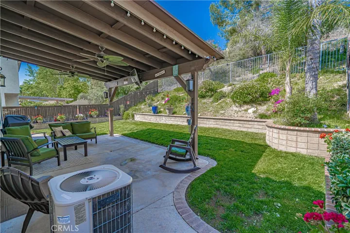 28533 Silverking Trail, Saugus, California 91390