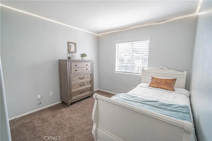 28533 Silverking Trail, Saugus, California 91390