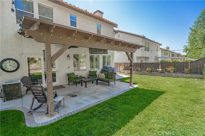 28533 Silverking Trail, Saugus, California 91390