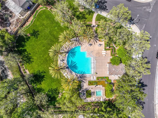 28533 Silverking Trail, Saugus, California 91390