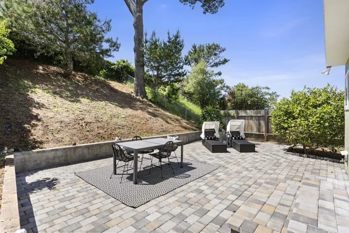 626 Foothill Drive, Pacifica, California 94044