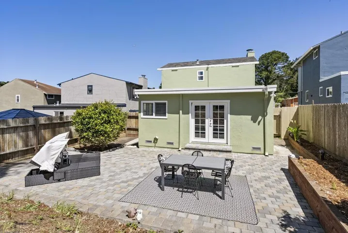 626 Foothill Drive, Pacifica, California 94044