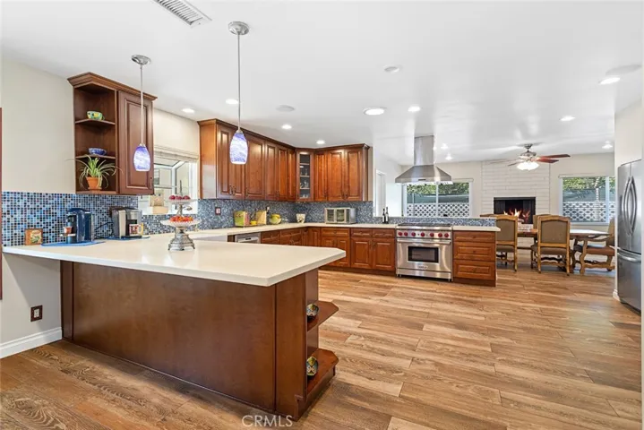 1723 La Granada Drive, Thousand Oaks, California 91362