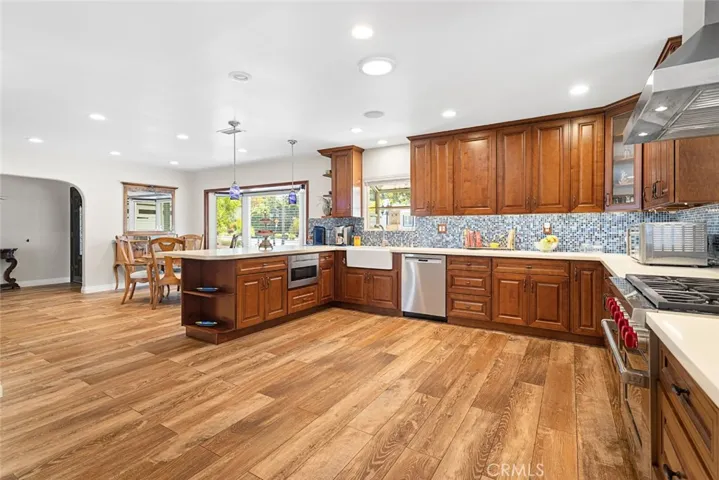 1723 La Granada Drive, Thousand Oaks, California 91362