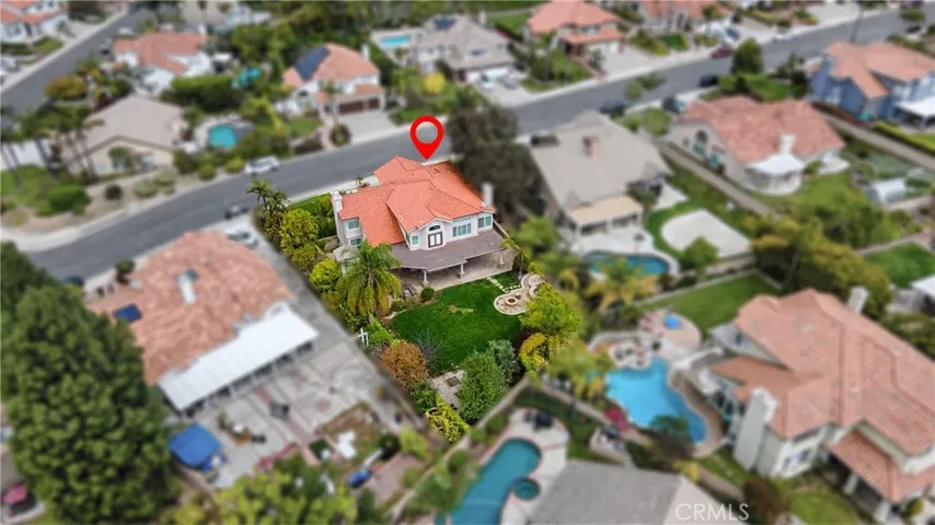 5325 Los Monteros, Yorba Linda, California 92887