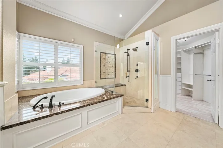 5325 Los Monteros, Yorba Linda, California 92887