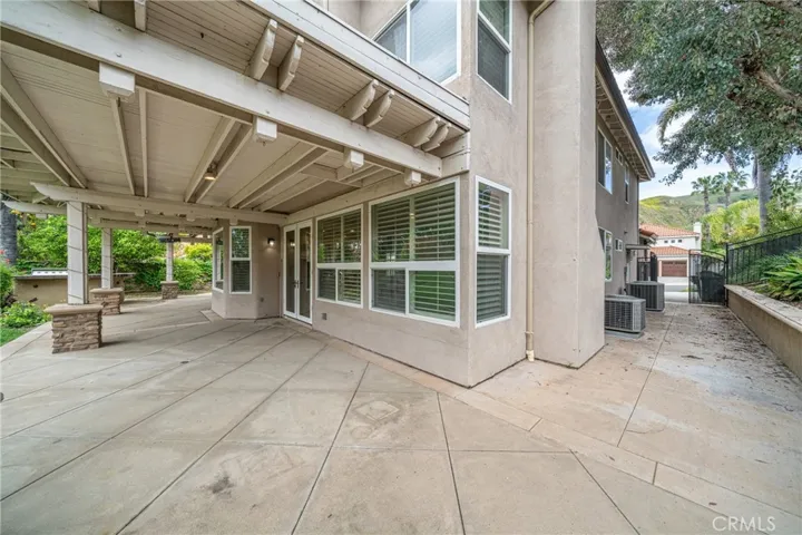 5325 Los Monteros, Yorba Linda, California 92887