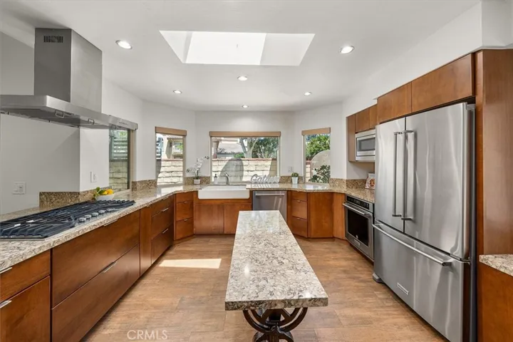 26211 Benito Court, Valencia, California 91355