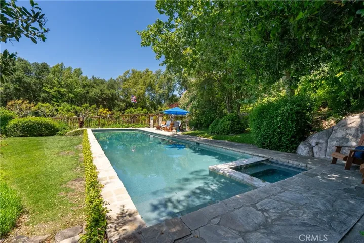5020 Shadow Canyon Road, Templeton, California 93465