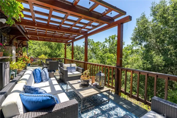 5020 Shadow Canyon Road, Templeton, California 93465