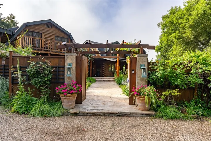5020 Shadow Canyon Road, Templeton, California 93465